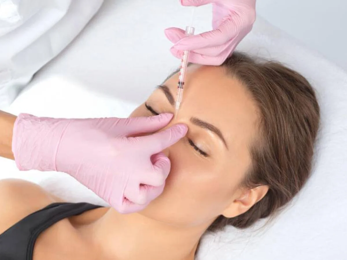 Dr Mikael Nicolai Chirurgien Esthetique Marseille Linjection De Toxine Botulique Ou Botox